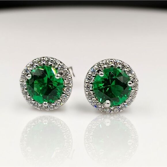 2.50CT Green Emerald Round Cut Halo Luxury Stud Earrings in Sterling Silver - Picture 9 of 11